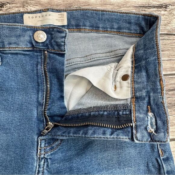 TopShop Women's Jamie Distressed Raw Hem Skinny Blue Denim Jeans 26 W26 L30 Zip - Picture 5 of 12